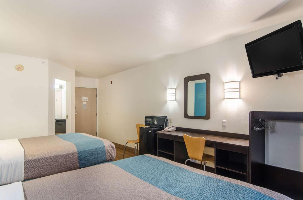 Motel 6-Wheatland, Wy Exterior photo